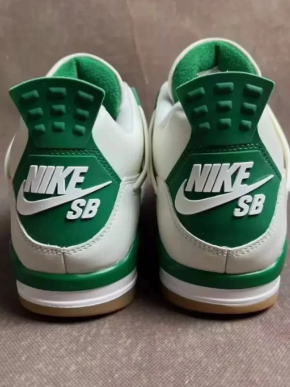 Brand New Air Jordan 4 Retro SB Pine Green